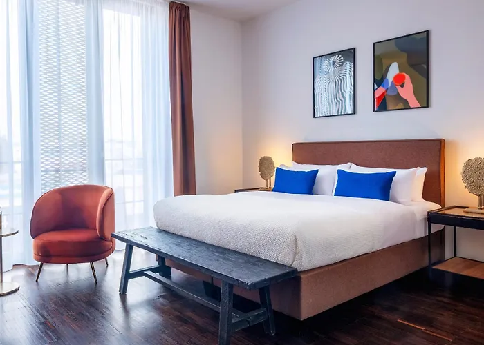 Numa Berlin Weinmeister (Adults Only)